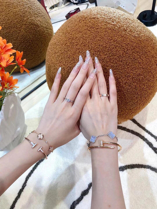 EMKOSUNG 18K Gold Plated Four Leaf Clover Bracelets for Women