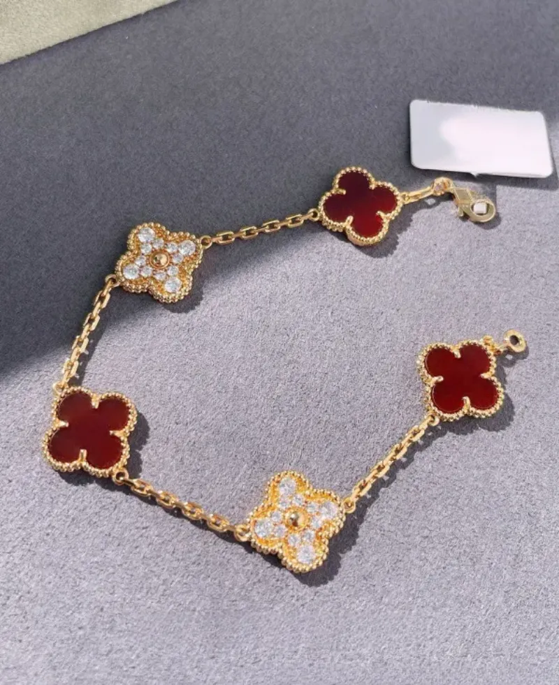 EMKOSUNG 18K Gold Plated Four Leaf Clover Bracelets for Women