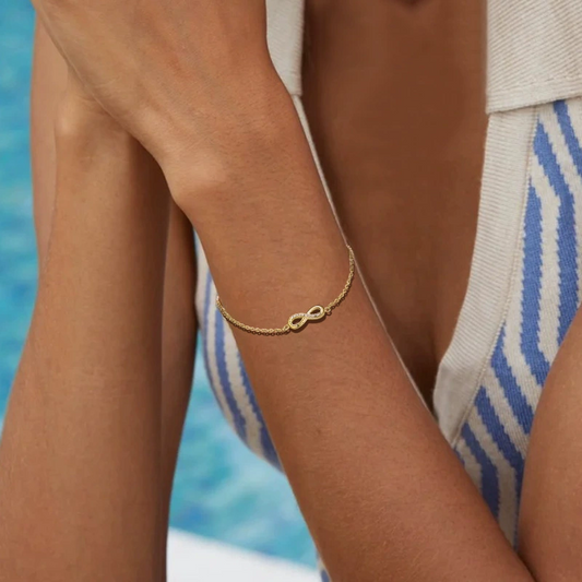 EMKOSUNG 18K Gold Plated Light Luxury Fashion Lucky 8 Bracelets for Women