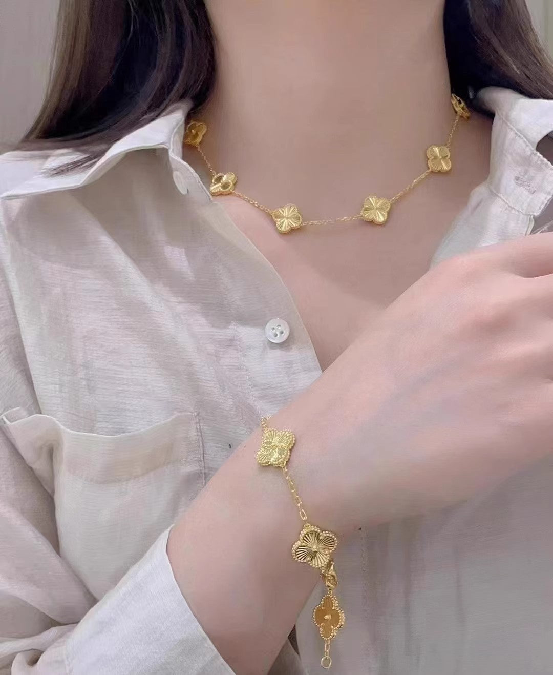 EMKOSUNG 18K Gold  Plated  10 Flowers Four Leaf Clover Necklaces for Women