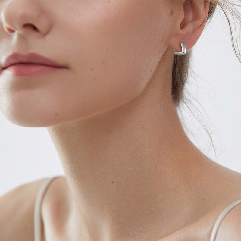 EMKOSUNG 18K Gold  Plated  Light Luxury Silver Earrings for Women