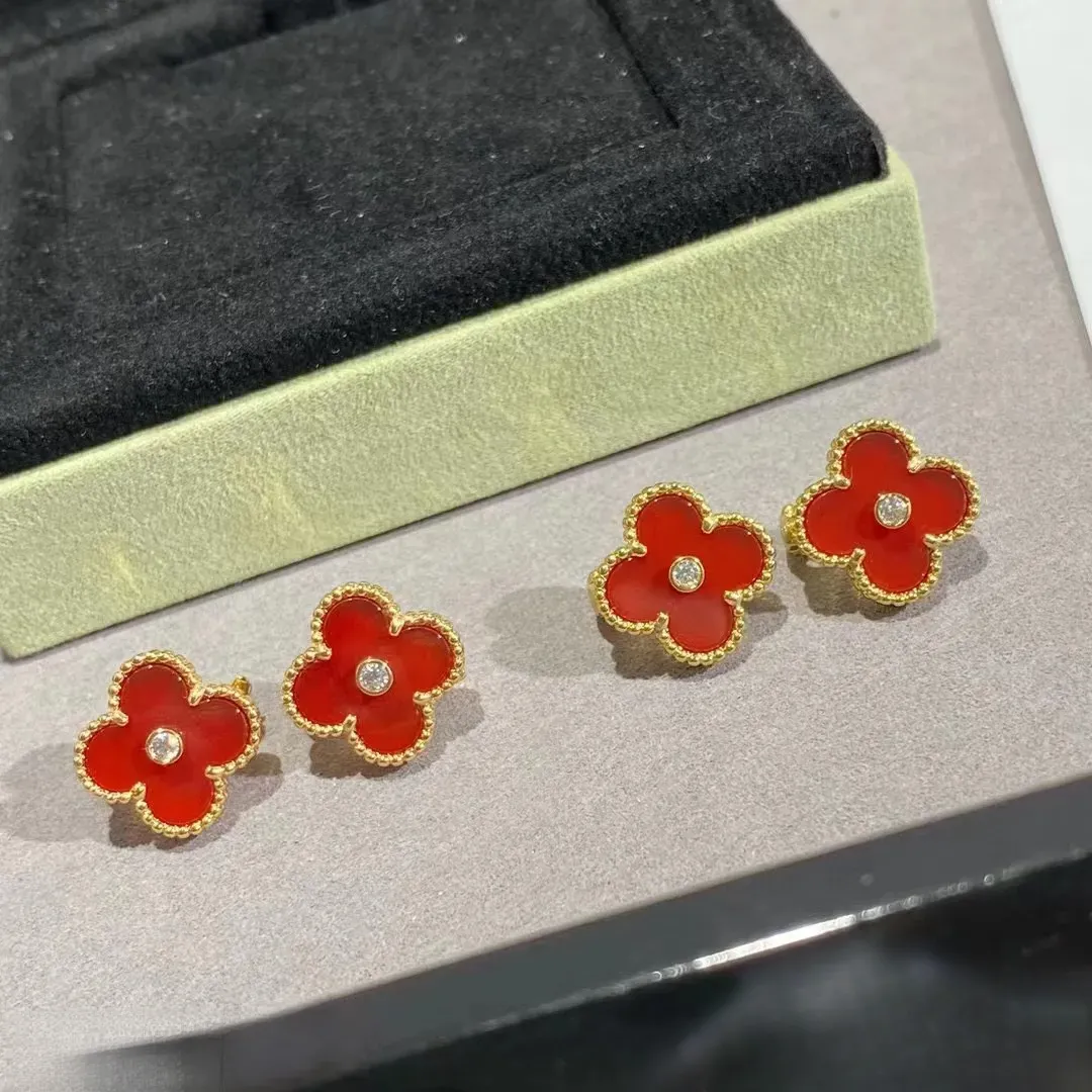 EMKOSUNG 18K Gold  Plated  Single Flowers Four Leaf Clover Earrings for Women