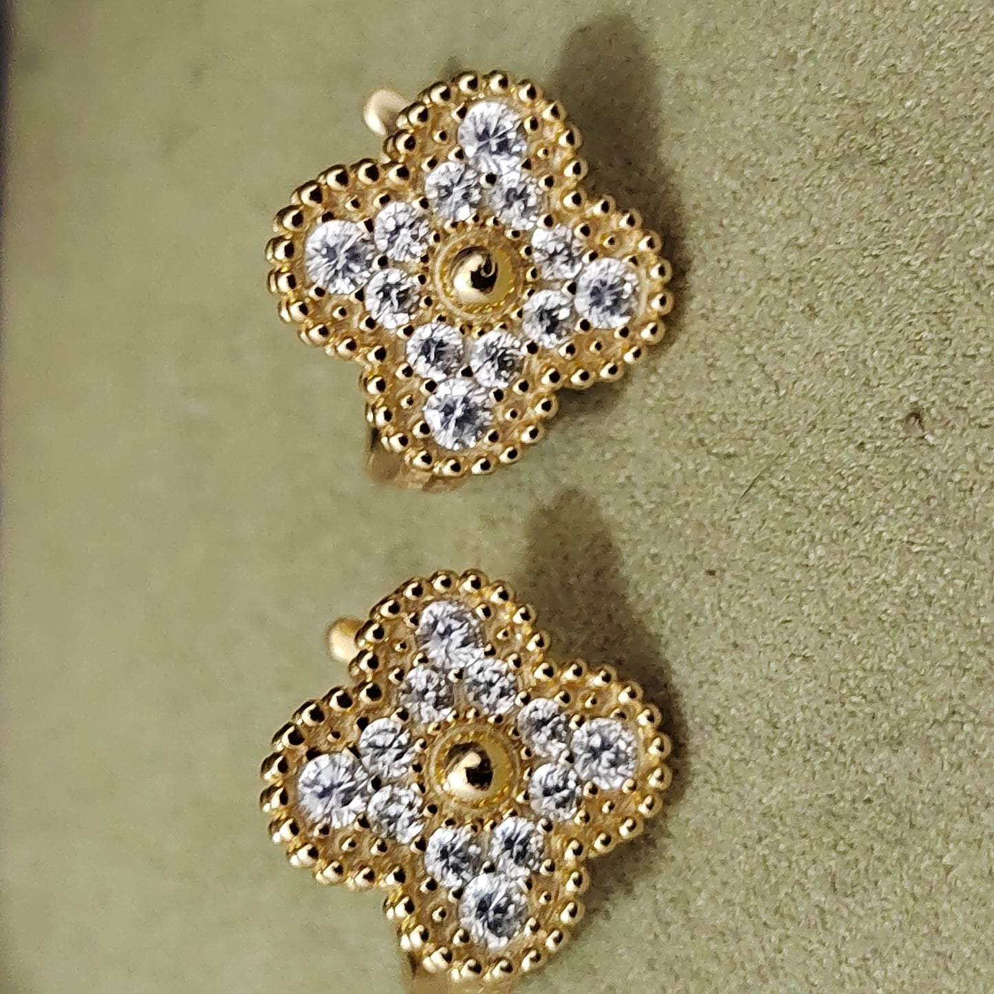 EMKOSUNG 18K Gold  Plated  Single Flowers Four Leaf Clover Earrings for Women