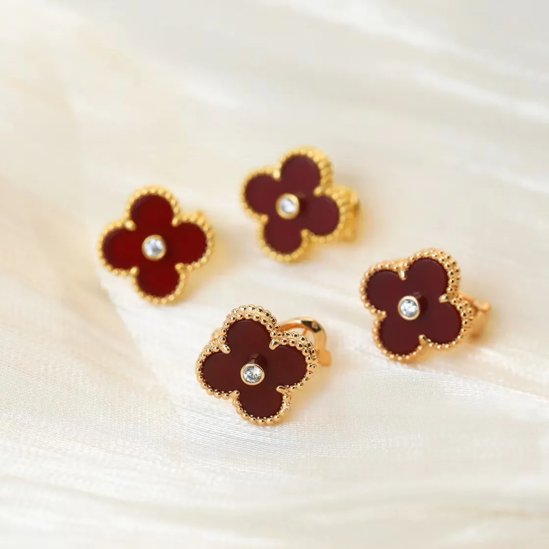 EMKOSUNG 18K Gold  Plated  Single Flowers Four Leaf Clover Earrings for Women