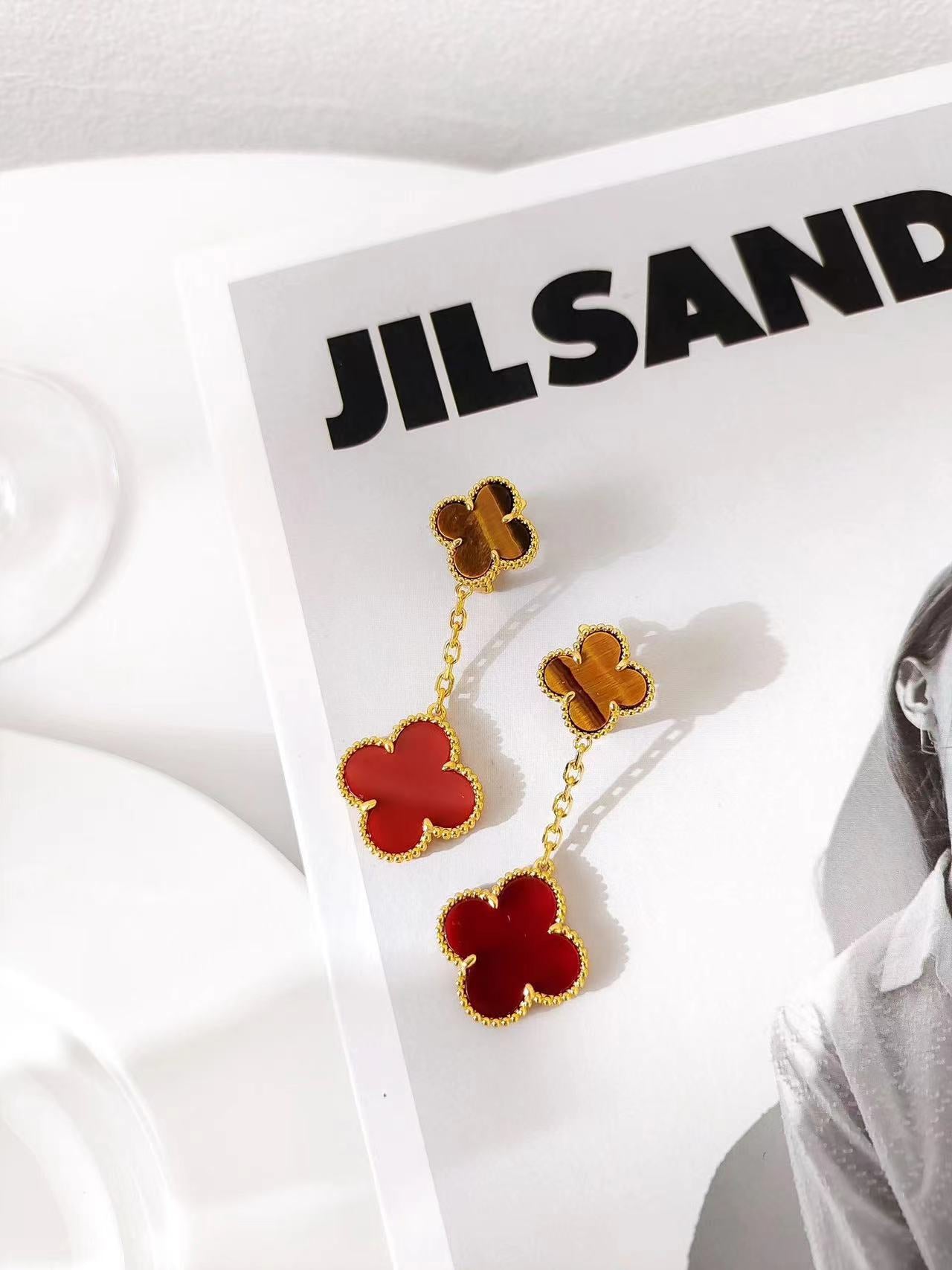 EMKOSUNG 18K Gold  Plated 2 Flowers Four Leaf Clover Earrings for Women