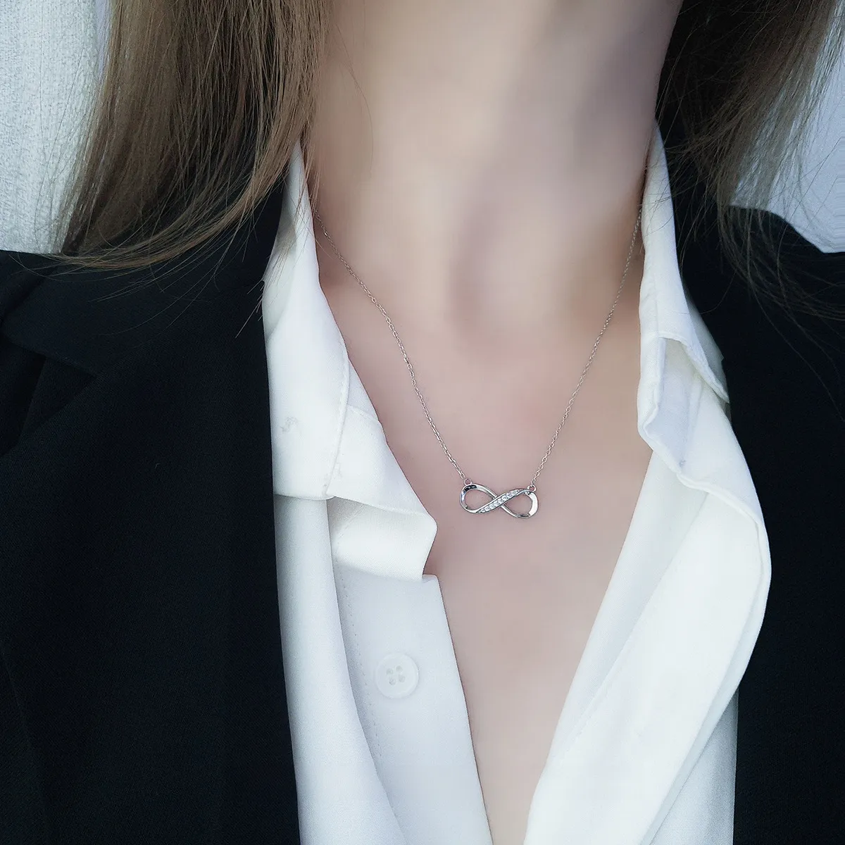 EMKOSUNG 18K Gold Plated Light Luxury Fashion Lucky 8 Necklaces for Women