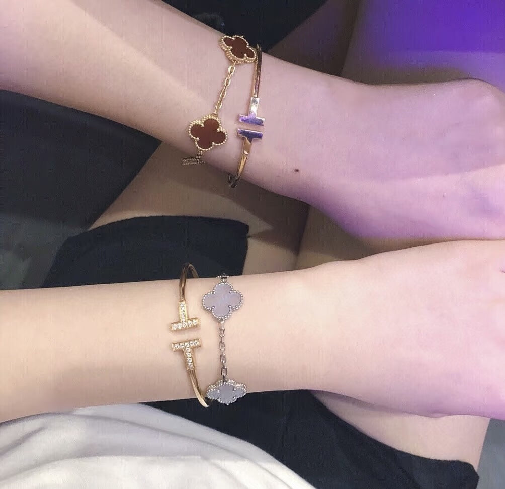 EMKOSUNG 18K Gold  Plated  Four Leaf Clover Bracelets for Women