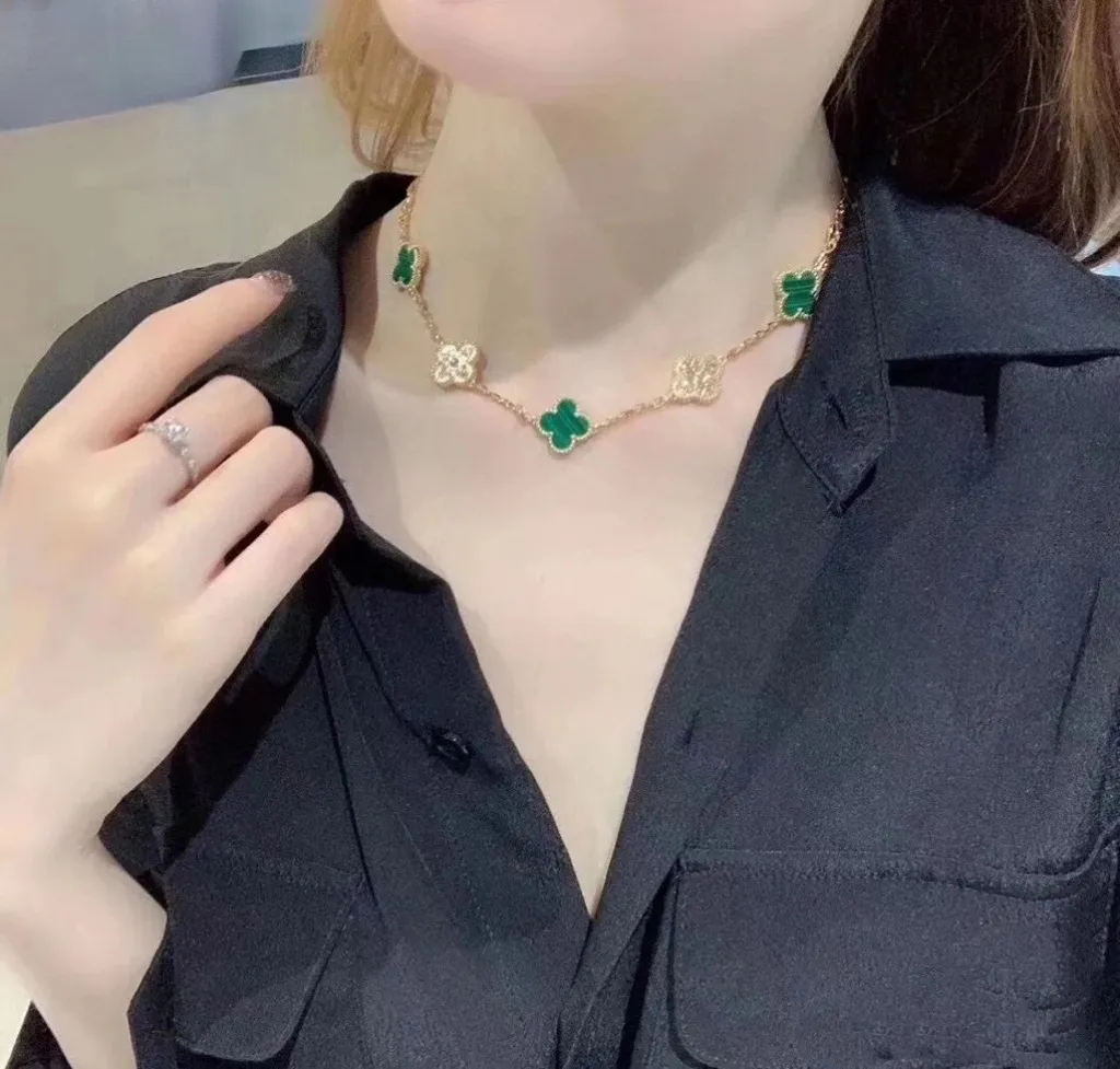 EMKOSUNG 18K Gold  Plated  10 Flowers Four Leaf Clover Necklaces for Women