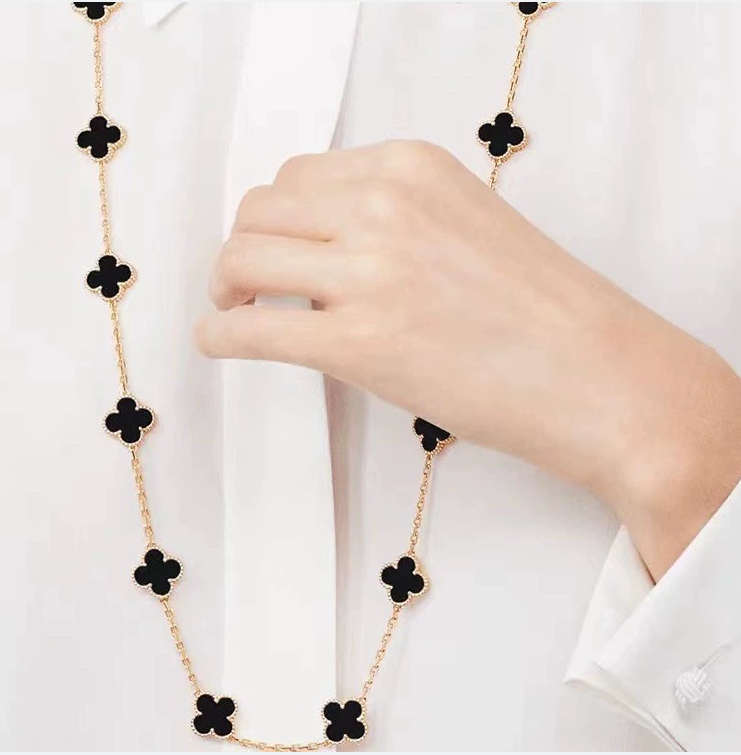 EMKOSUNG 18K Gold  Plated  20 Flowers Four Leaf Clover Necklaces for Women