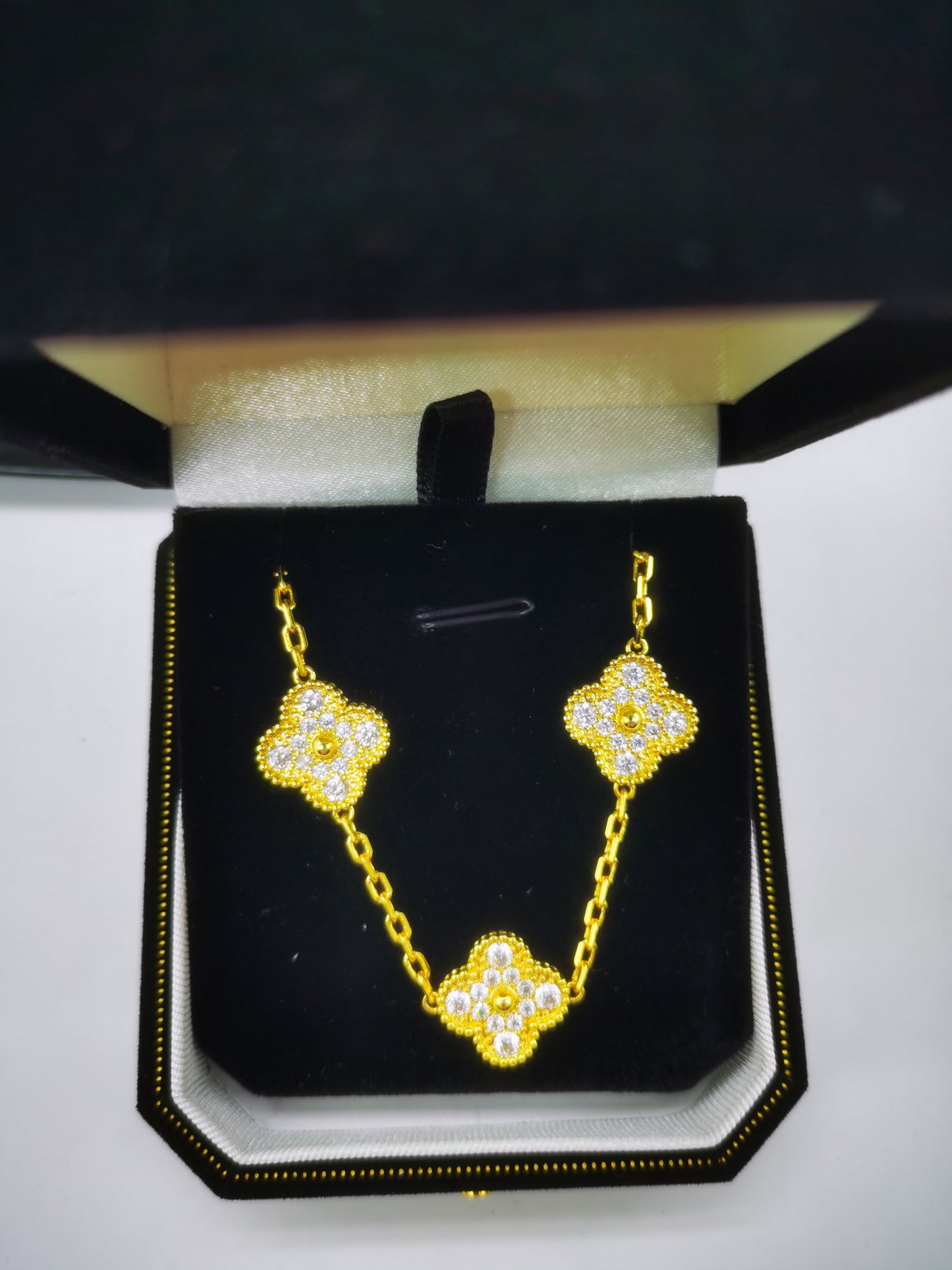 EMKOSUNG 18K Gold  Plated  Four Leaf Clover Bracelets for Women