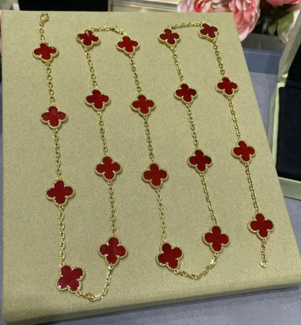 EMKOSUNG 18K Gold  Plated  20 Flowers Four Leaf Clover Necklaces for Women