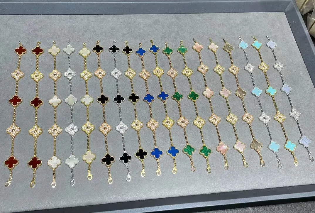 EMKOSUNG 18K Gold  Plated  Four Leaf Clover Bracelets for Women