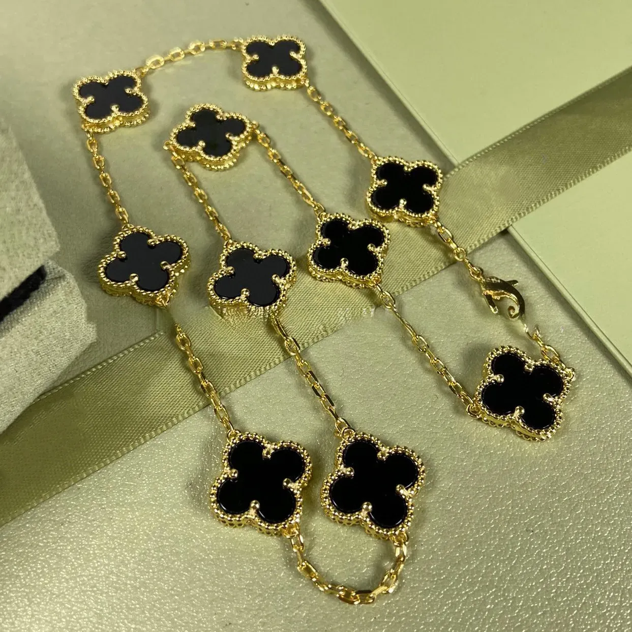 EMKOSUNG 18K Gold  Plated  10 Flowers Four Leaf Clover Necklaces for Women