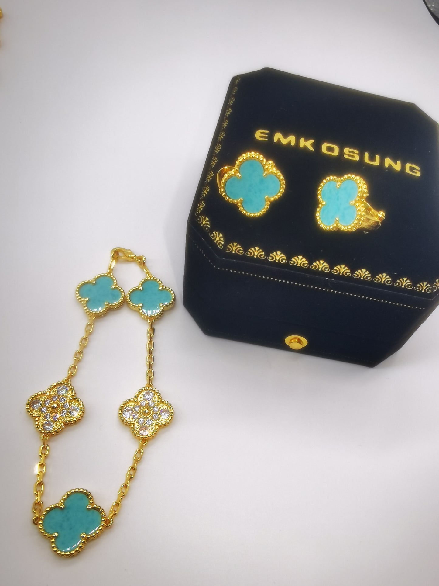 EMKOSUNG 18K Gold  Plated  10 Flowers Four Leaf Clover Necklaces for Women