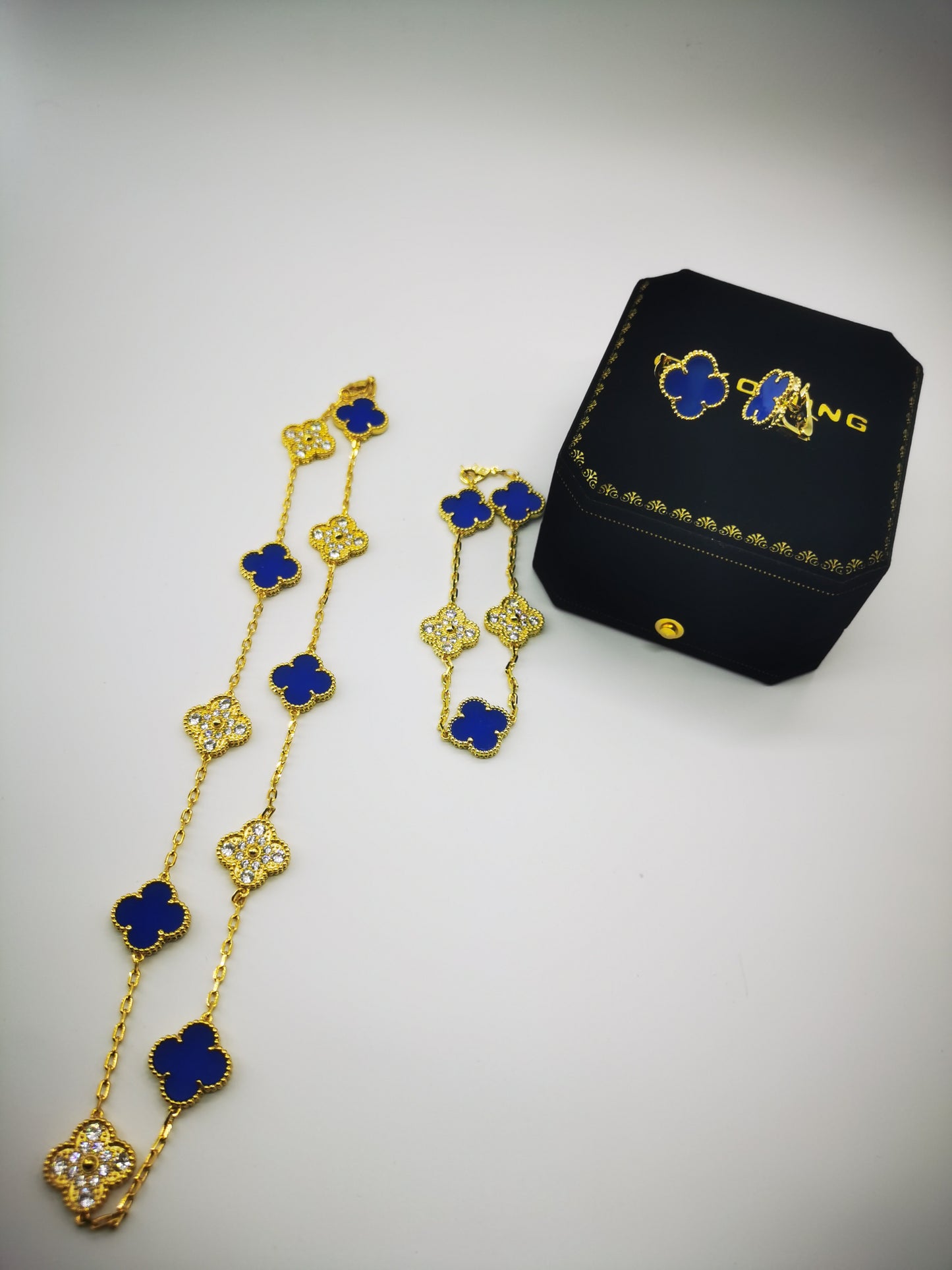 EMKOSUNG 18K Gold  Plated  10 Flowers Four Leaf Clover Necklaces for Women